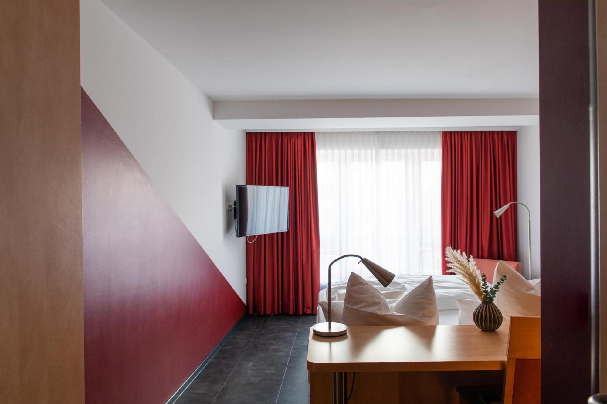 Mein Schlosshotel Heusenstamm Zewnętrze zdjęcie
