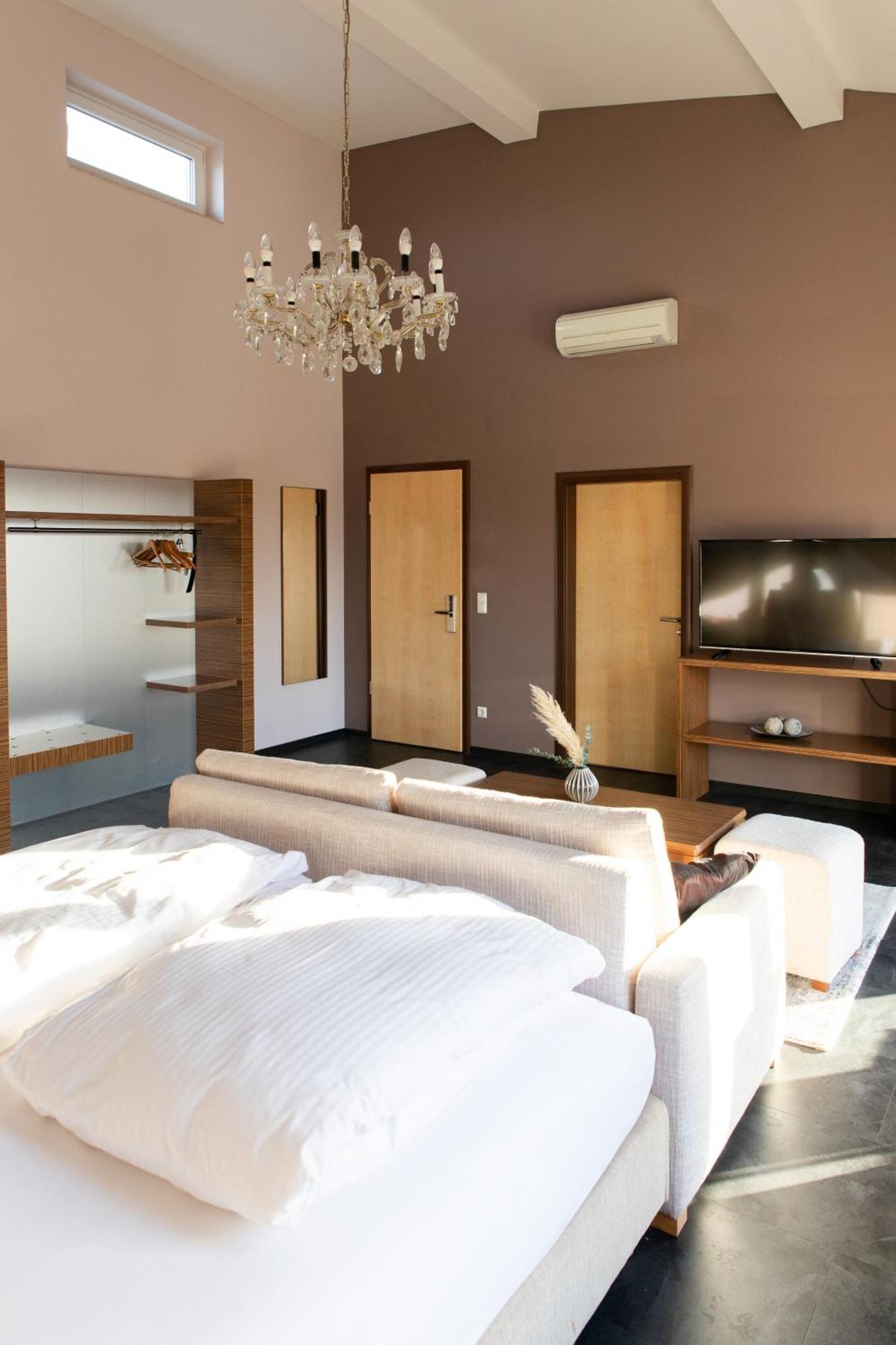 Mein Schlosshotel Heusenstamm Zewnętrze zdjęcie