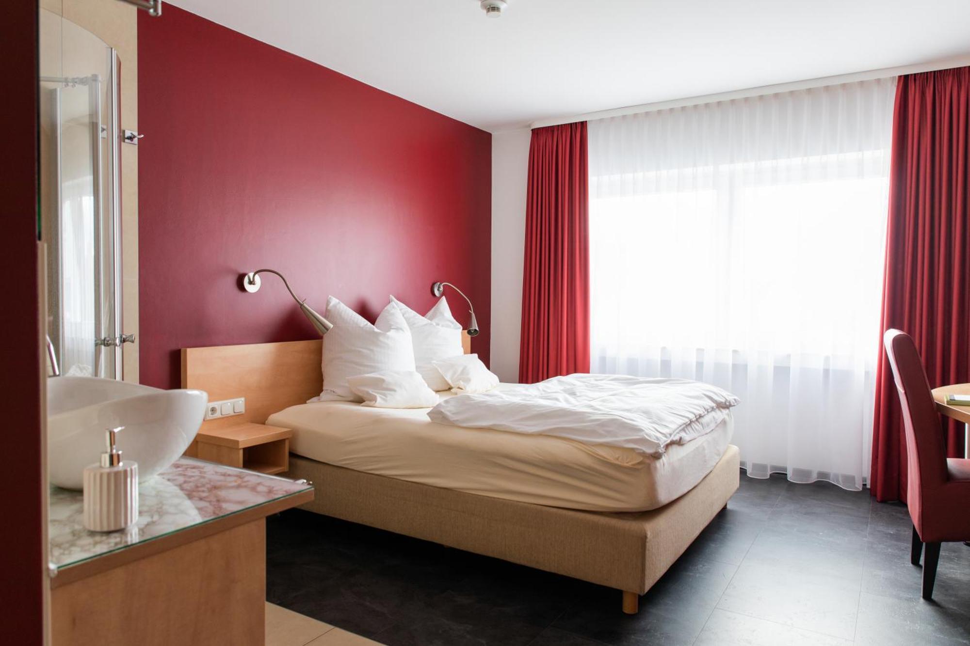 Mein Schlosshotel Heusenstamm Zewnętrze zdjęcie