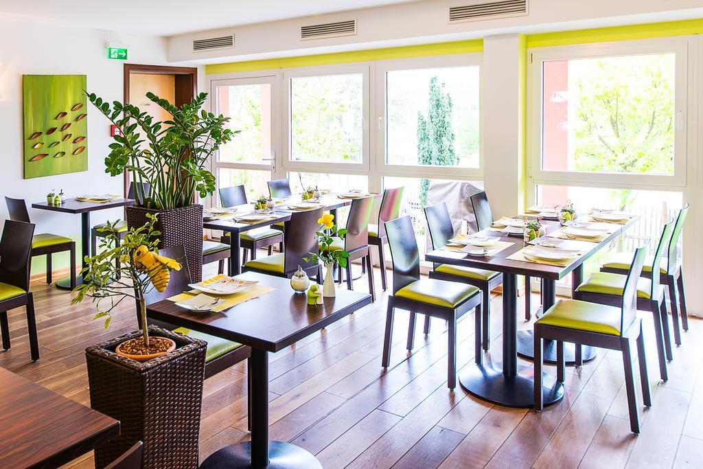 Mein Schlosshotel Heusenstamm Zewnętrze zdjęcie