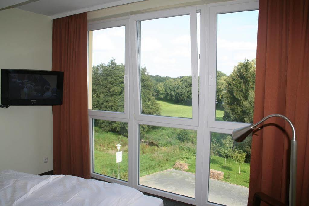 Mein Schlosshotel Heusenstamm Zewnętrze zdjęcie